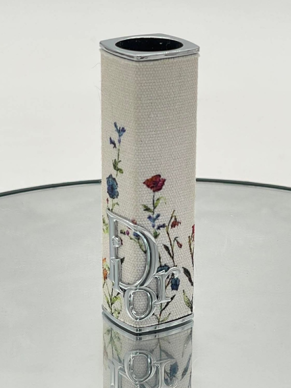 Authentic Dior Addict Limited Edition Refillable Case Lipstick Holder Set Of 3 - Picture 12 of 16